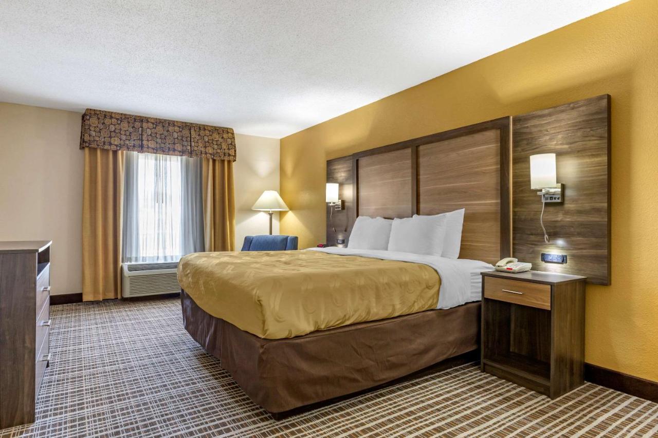 Quality Inn & Suites - Greensboro-High Point Esterno foto