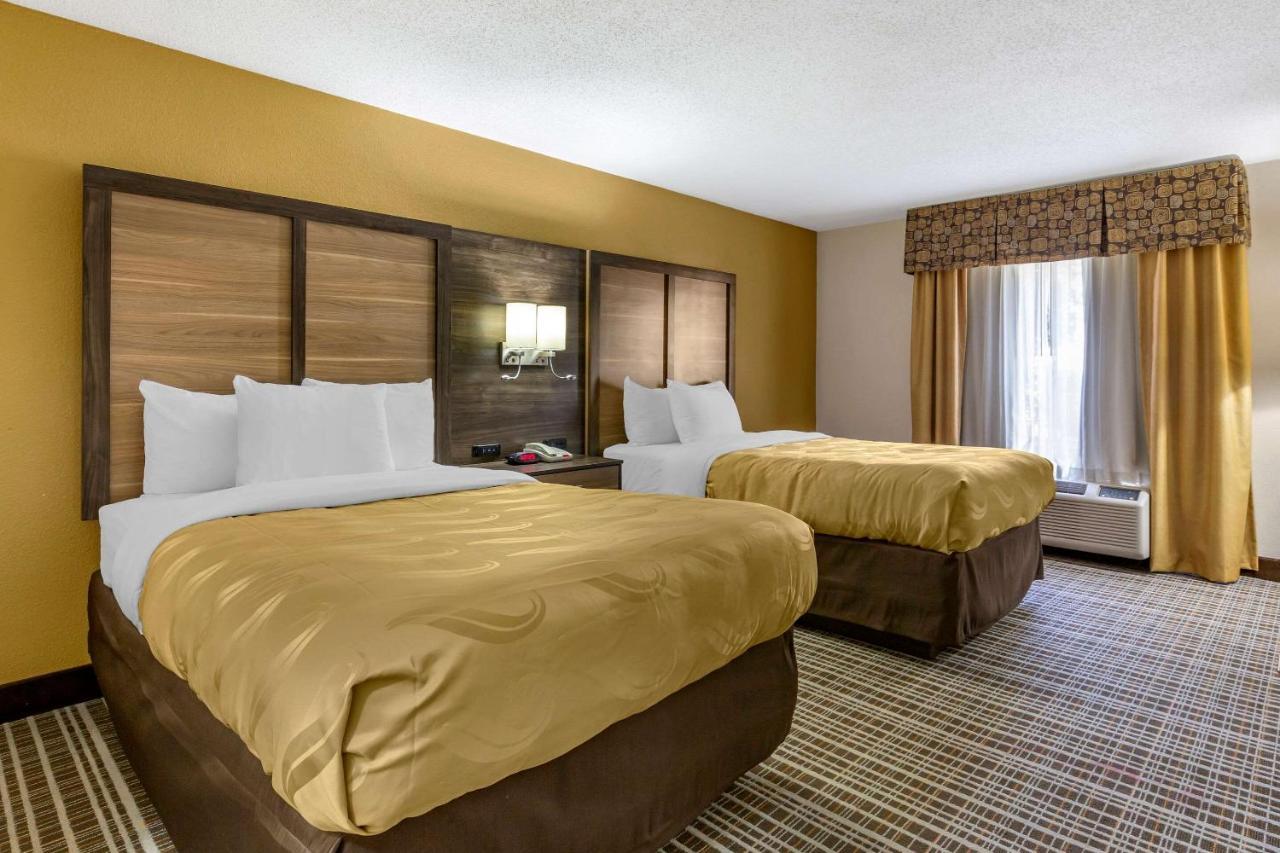 Quality Inn & Suites - Greensboro-High Point Esterno foto