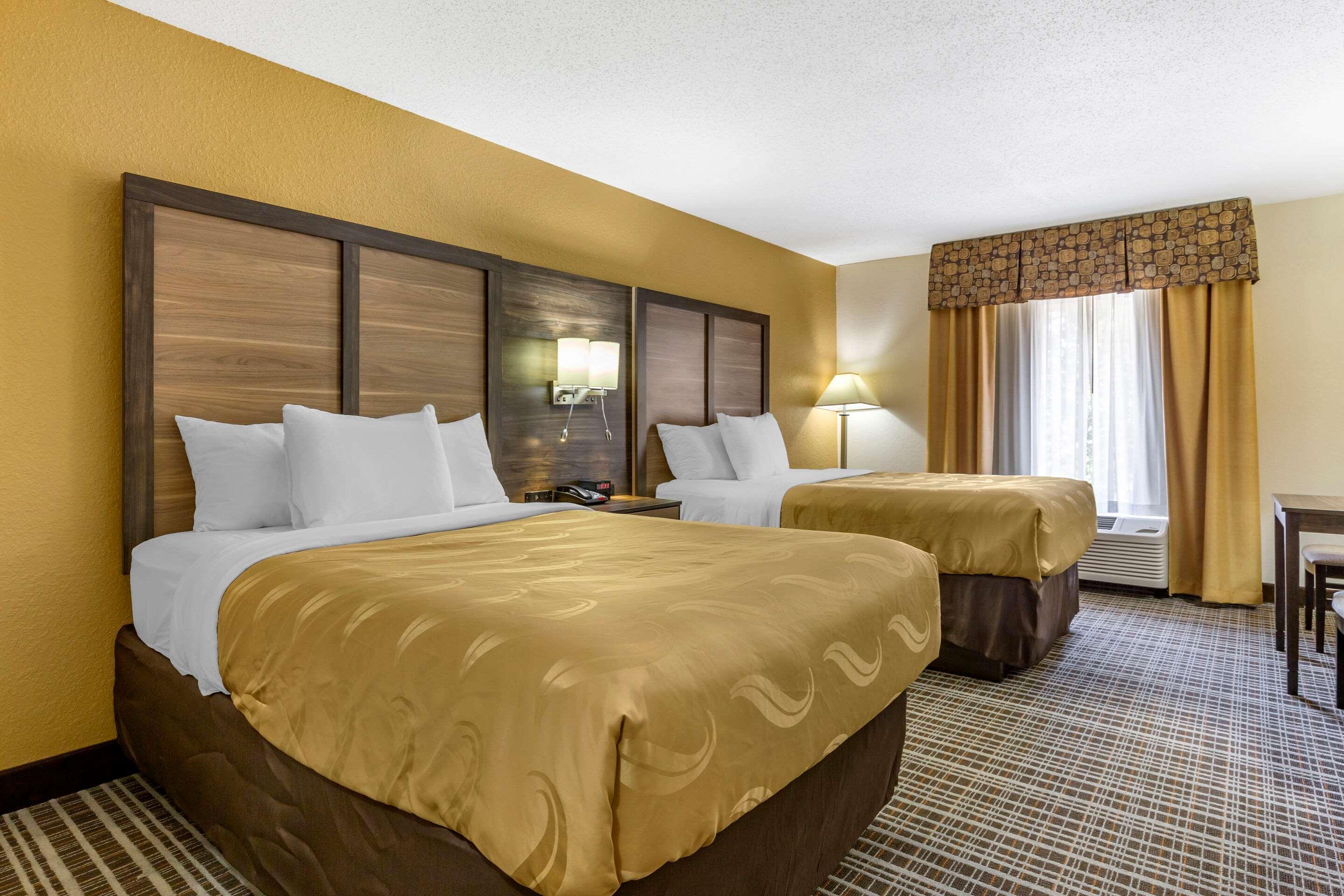 Quality Inn & Suites - Greensboro-High Point Esterno foto