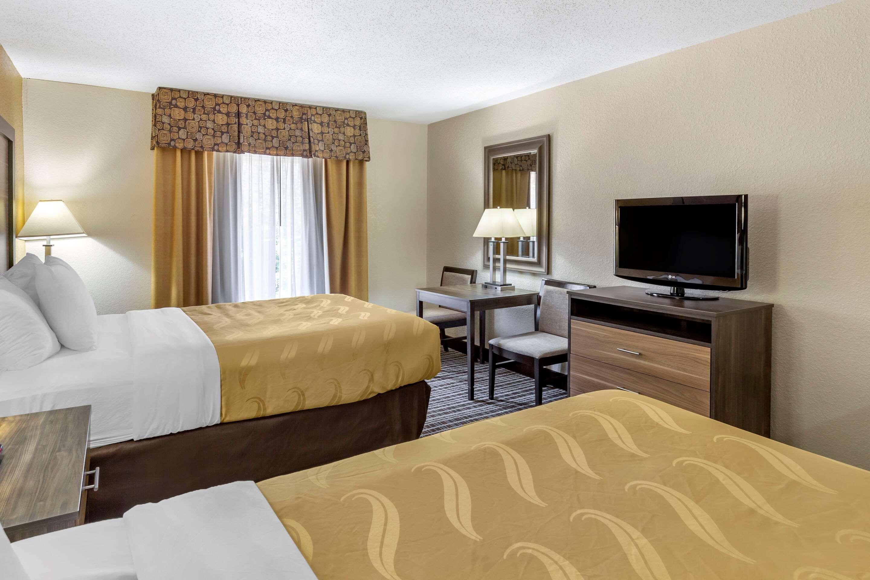 Quality Inn & Suites - Greensboro-High Point Esterno foto