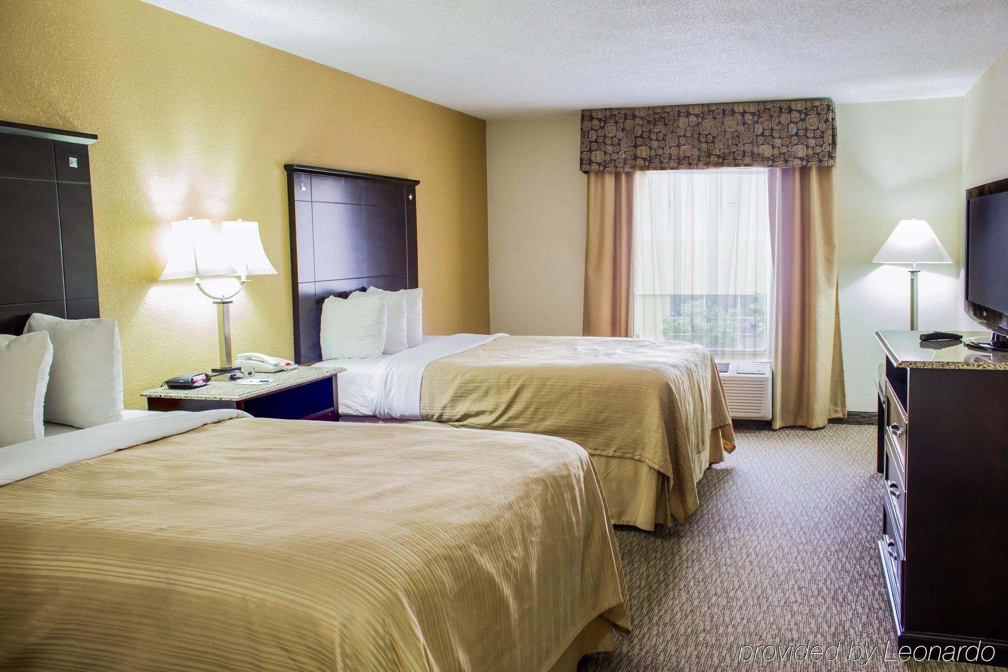 Quality Inn & Suites - Greensboro-High Point Esterno foto